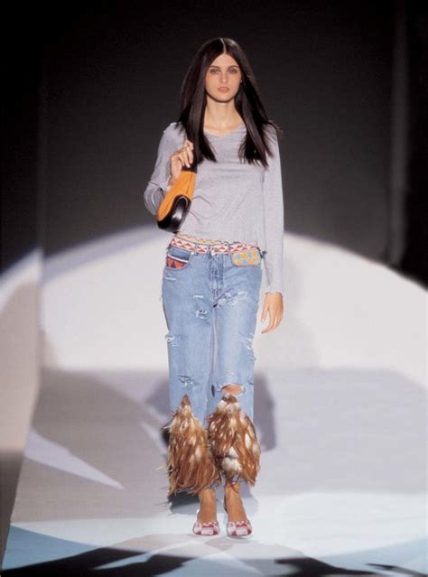 gucci 1999 runway|Fashion, Like It’s 1999—Remembering the Runways of 25 Years .